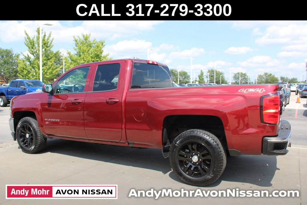 Used 2017 Chevrolet Silverado 1500 LT w/ All Star Edition AWD/4WD image 4