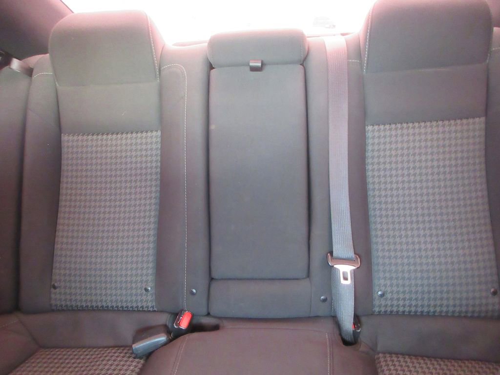 Used 2019 Dodge Charger GT image 18