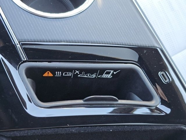 Used 2026 Cadillac Lyriq Sport w/ LPO, Floor Liner Package image 14