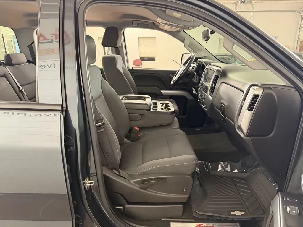 Used 2018 Chevrolet Silverado 2500 LT w/ All Star Edition AWD/4WD image 33