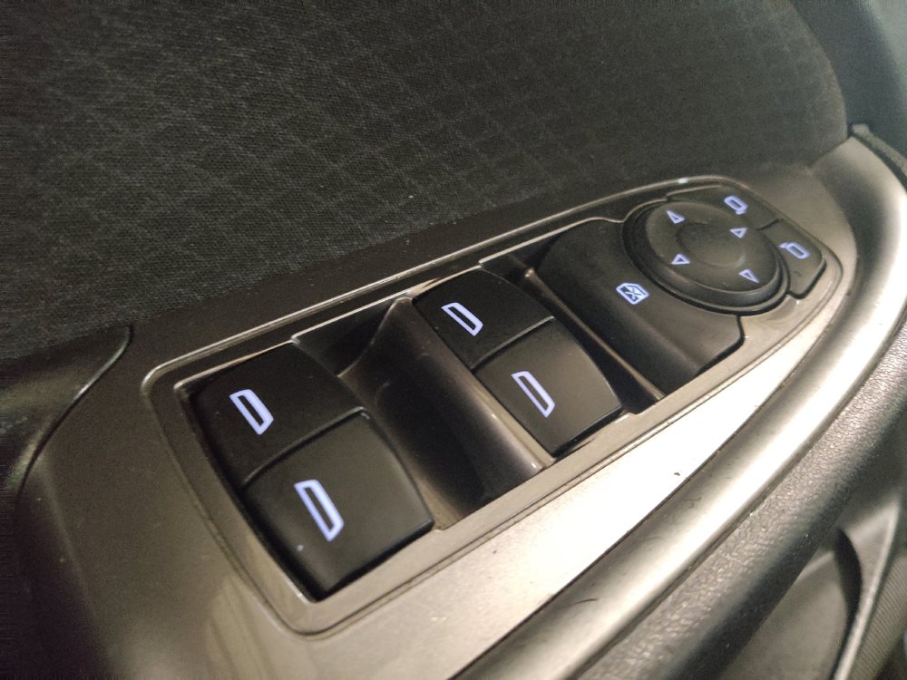 Used 2018 Chevrolet Malibu LS FWD image 27