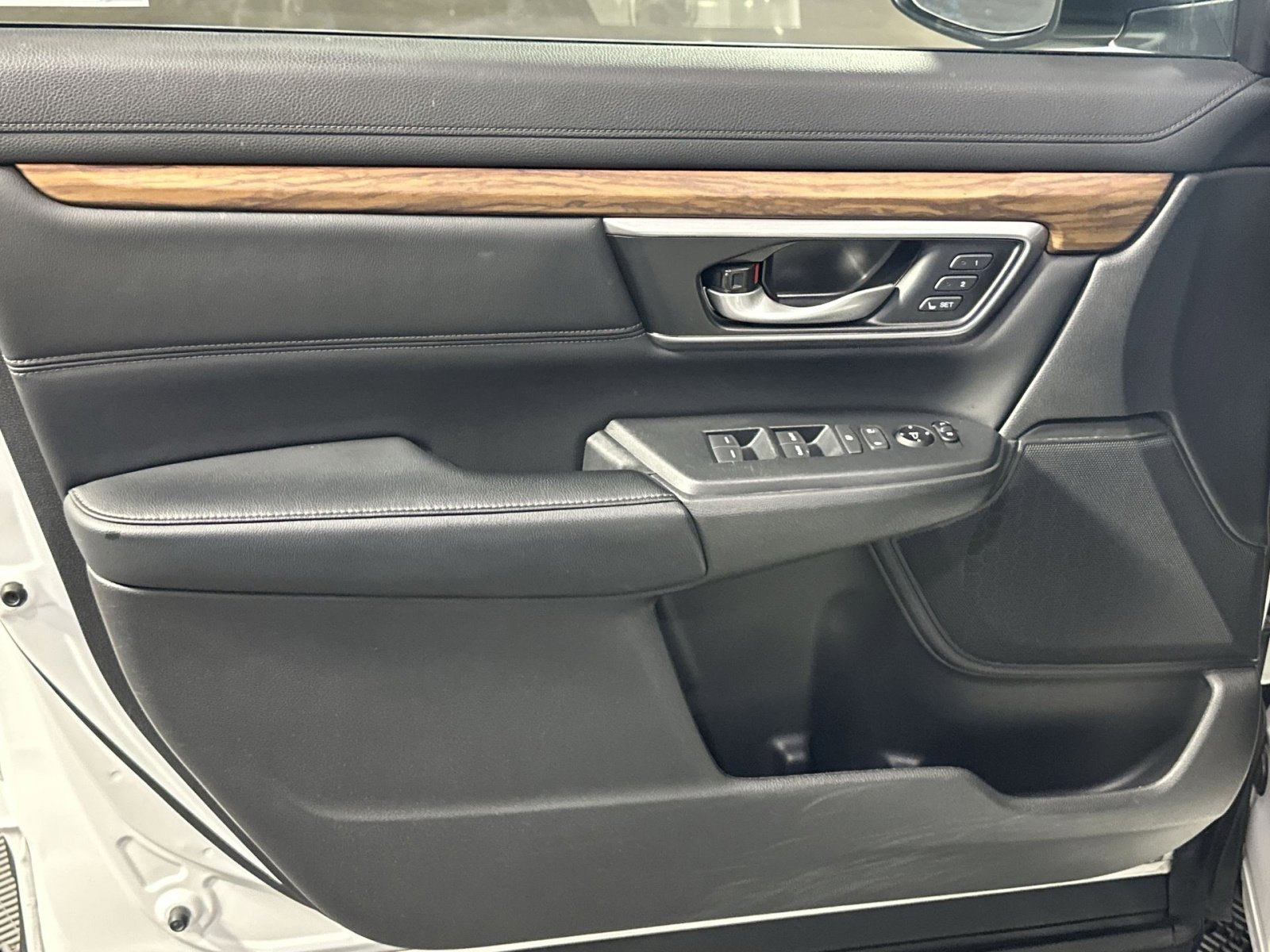 Used 2019 Honda CR-V EX-L image 15