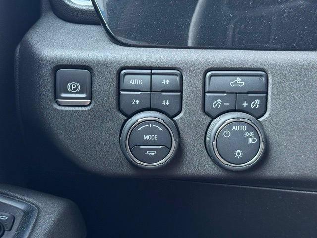 Certified 2024 Chevrolet Silverado 1500 LT w/ True North Edition Plus AWD/4WD image 31