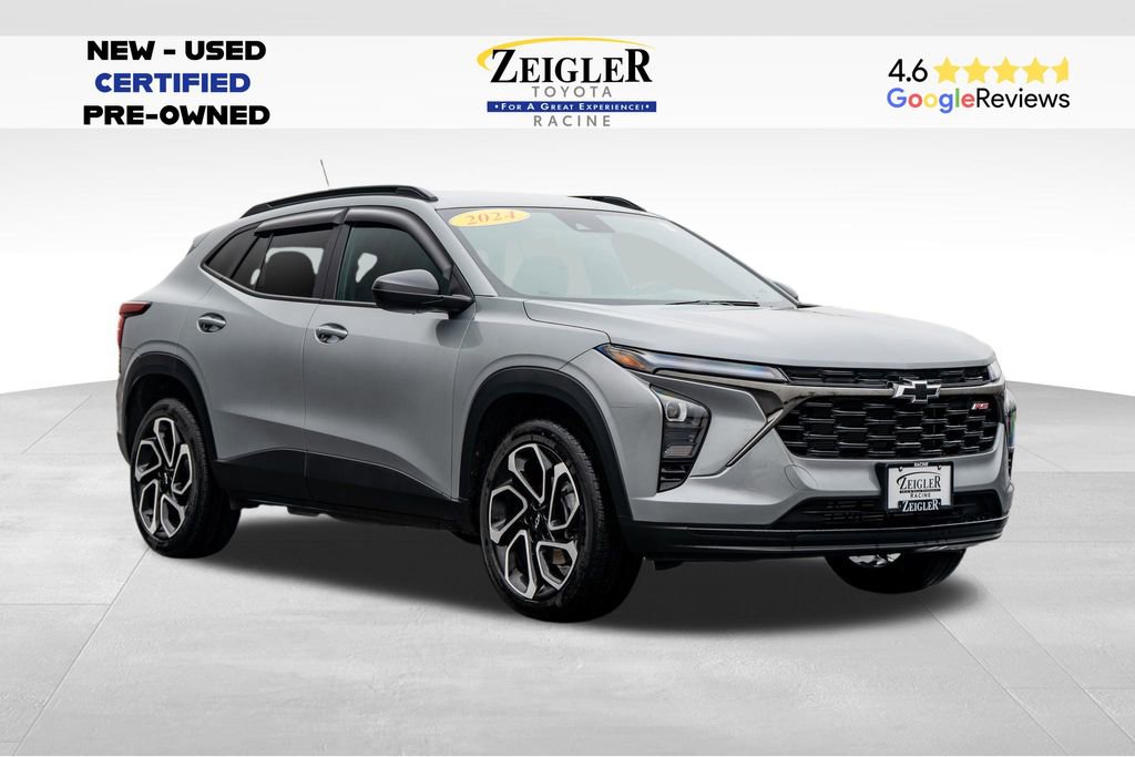 Used 2024 Chevrolet Trax RS w/ Driver Confidence Package image 1