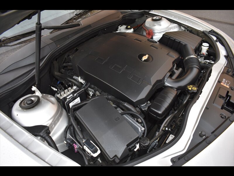 Used 2015 Chevrolet Camaro LS RWD image 34
