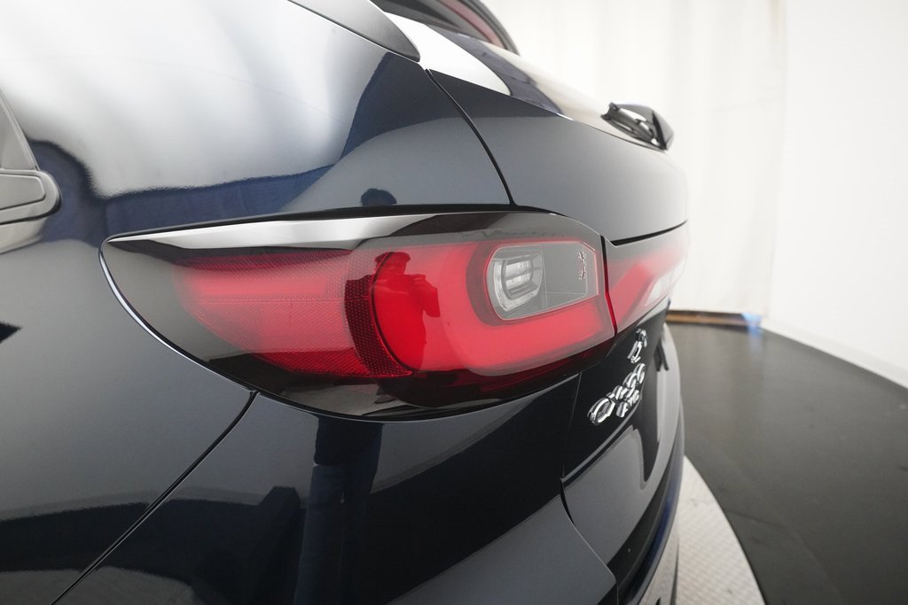 Certified 2025 MAZDA CX-90 Plug-In Hybrid w/Premium Sport image 38