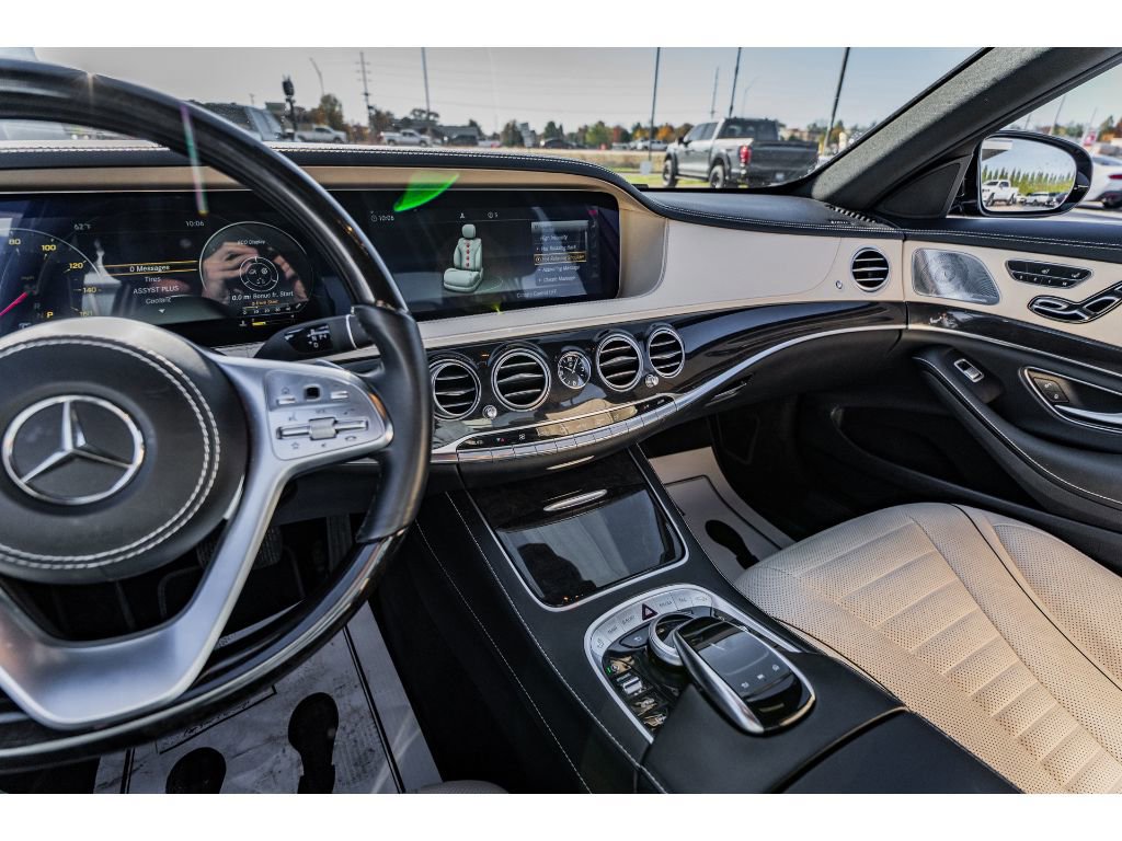Used 2018 Mercedes-Benz S 560 4MATIC Sedan image 15