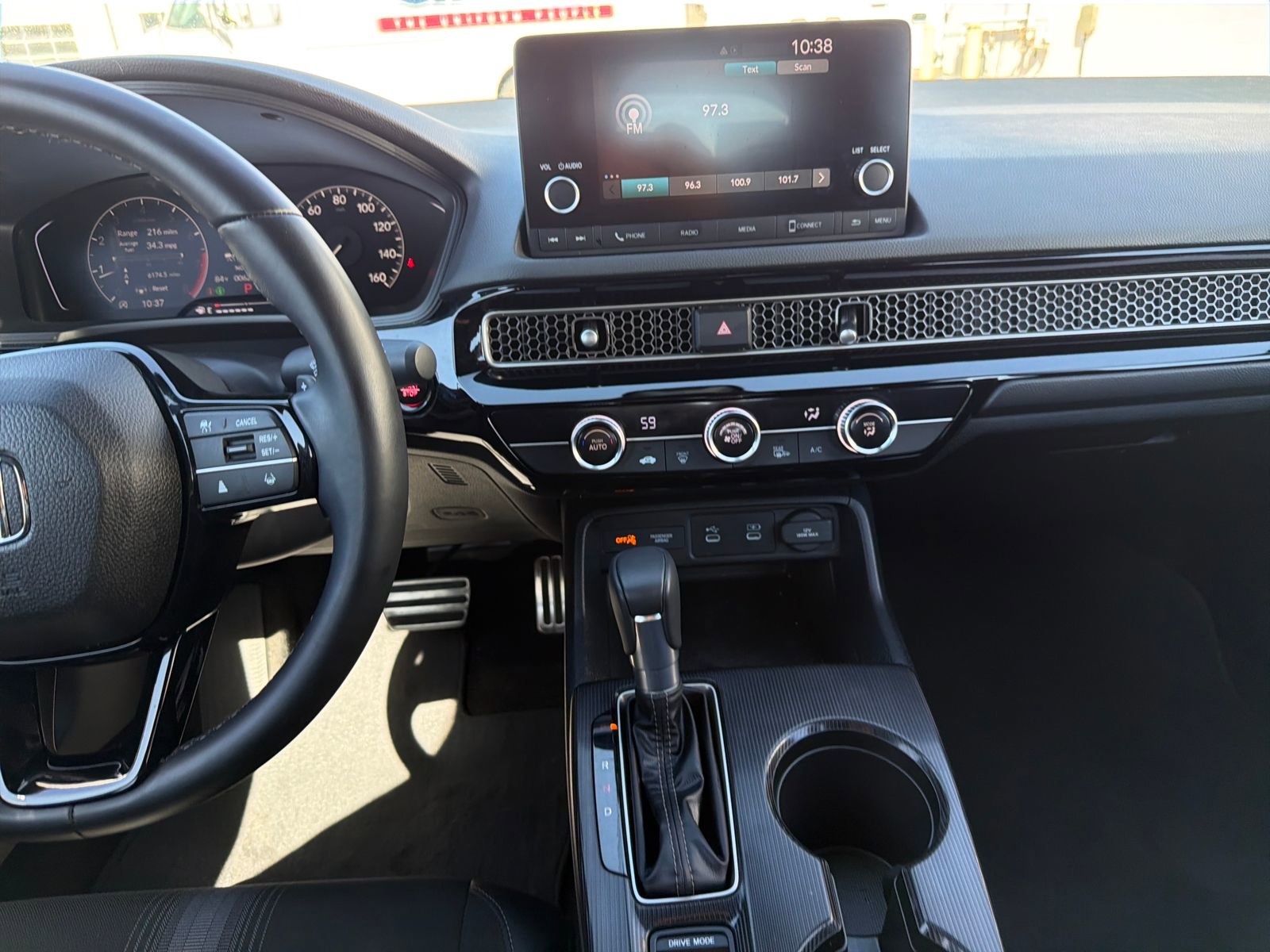 Used 2025 Honda Civic Sport image 24