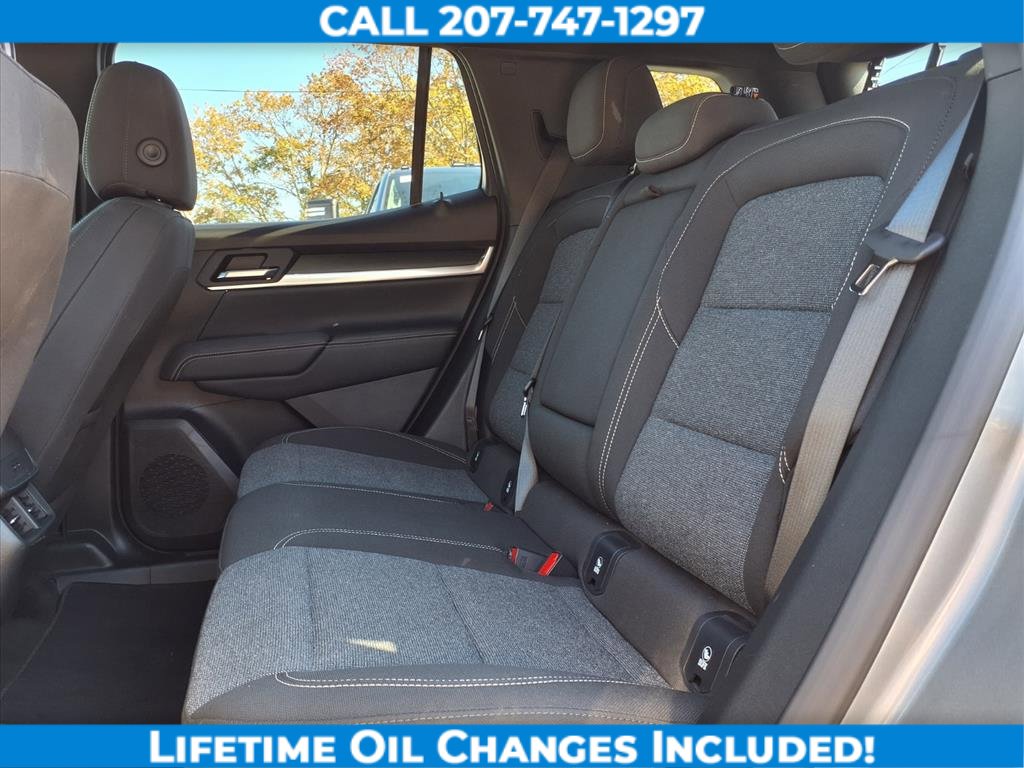 Used 2025 GMC Terrain Elevation image 18