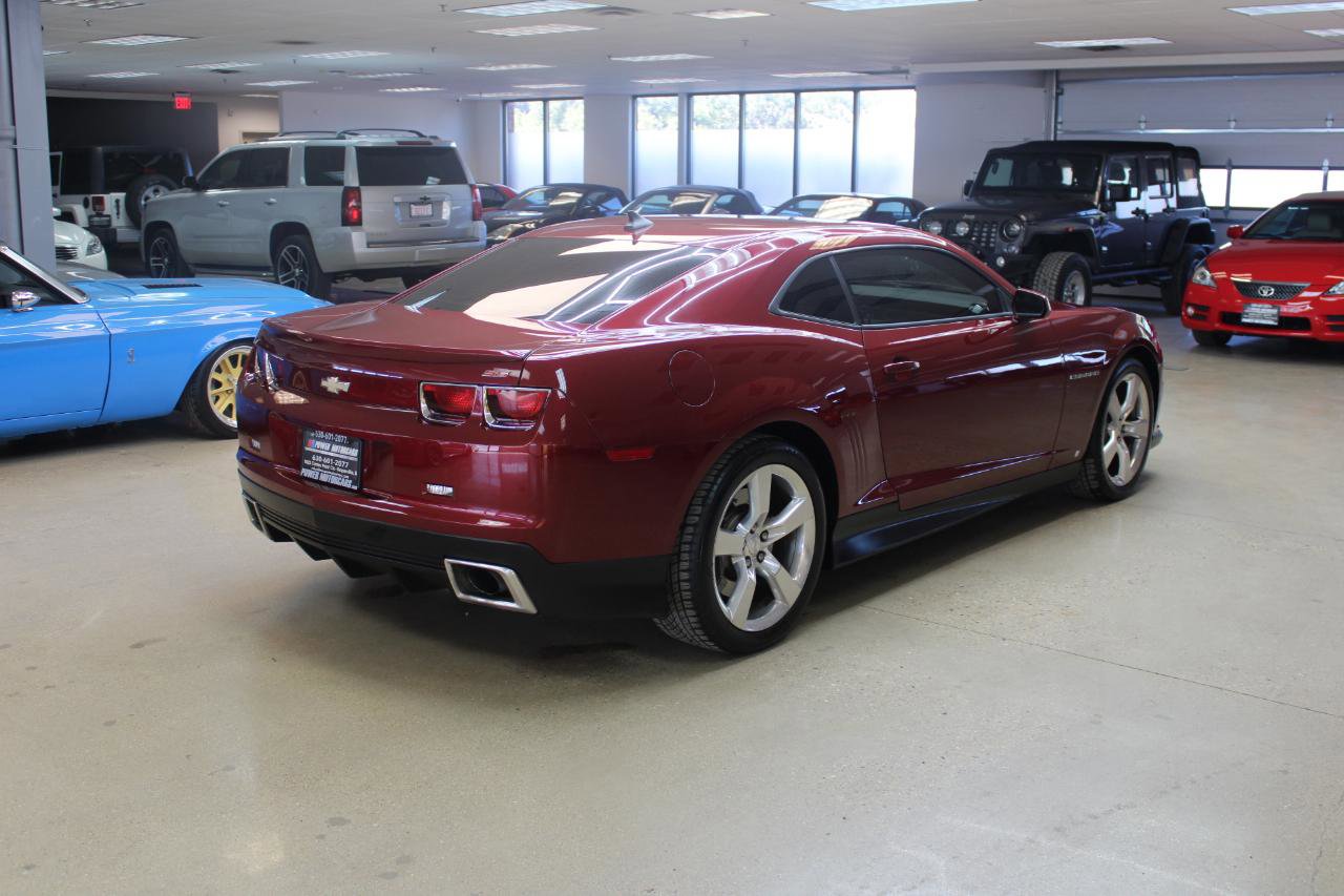 Used 2010 Chevrolet Camaro SS w/ LPO, Ground Effects Package image 24