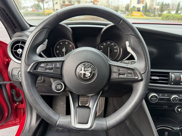 Used 2023 Alfa Romeo Giulia Sprint image 15