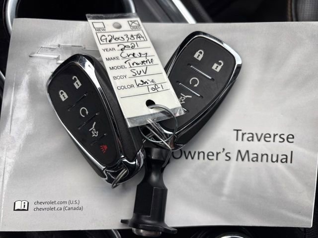 Used 2021 Chevrolet Traverse Premier w/ Redline Edition FWD image 39