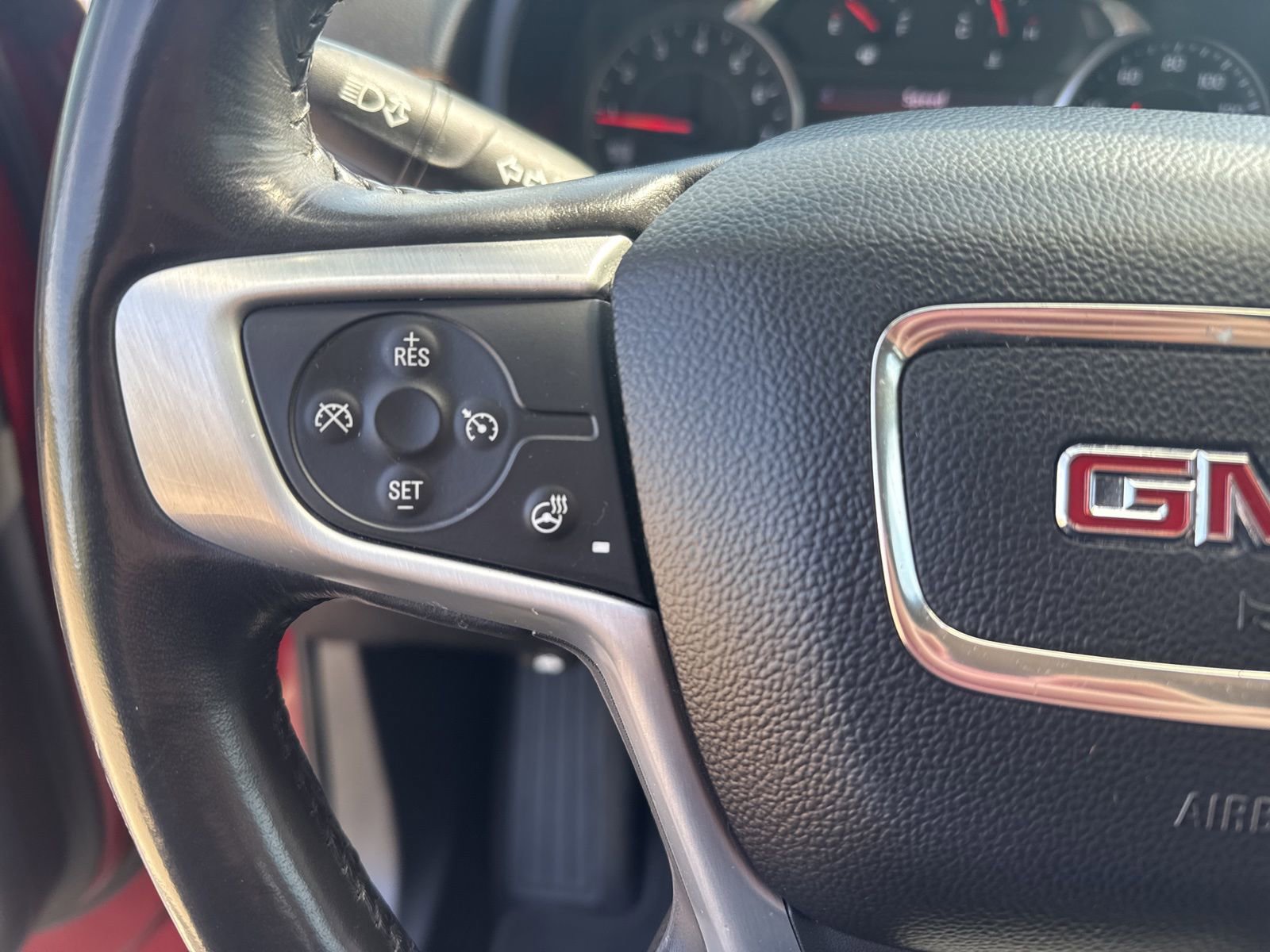 Used 2019 GMC Terrain SLT w/ Preferred Package image 24