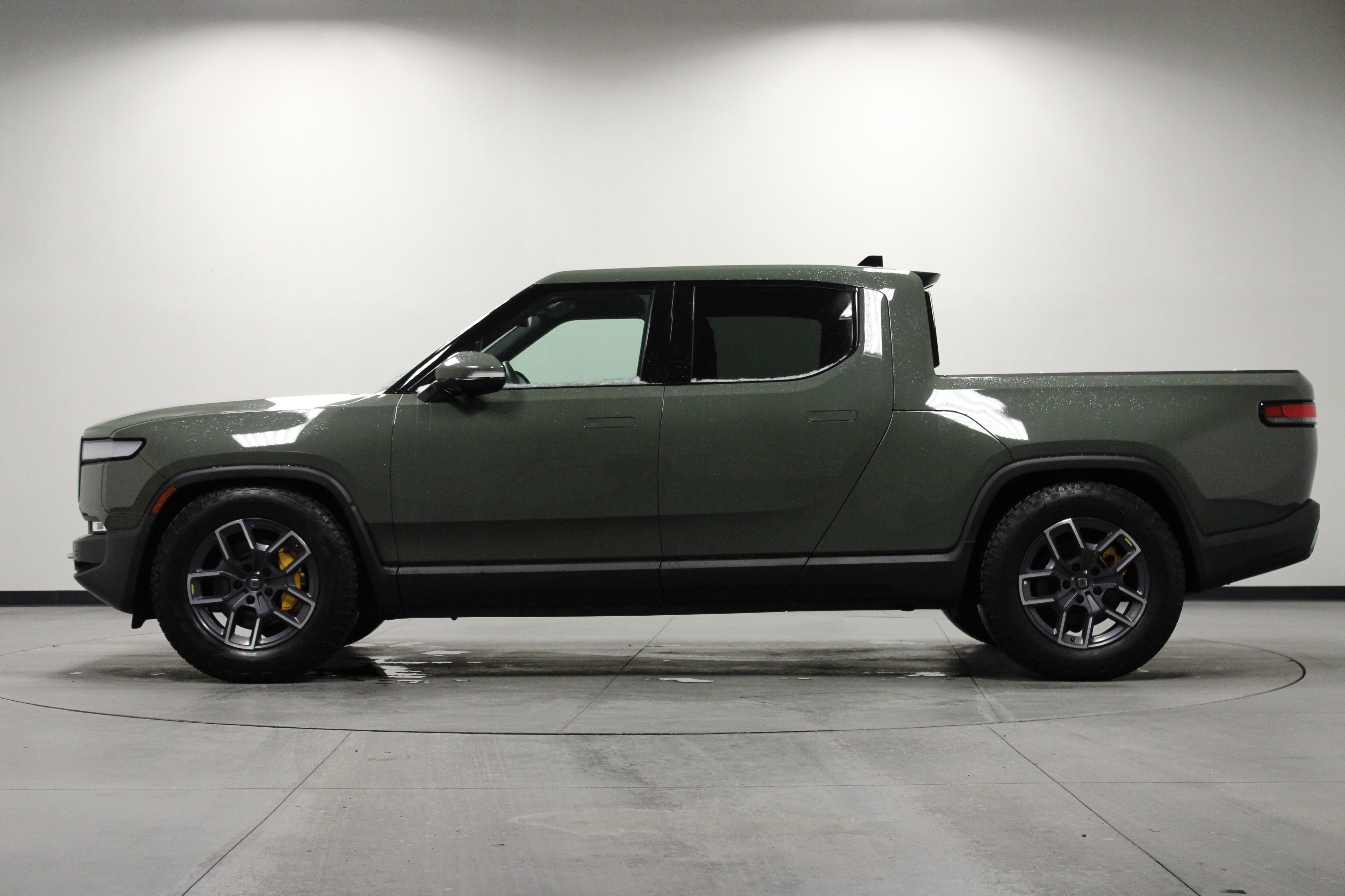 Used 2022 Rivian R1T Launch Edition image 7
