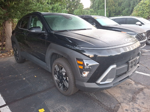 Used 2025 Hyundai Kona SEL AWD/4WD image 3