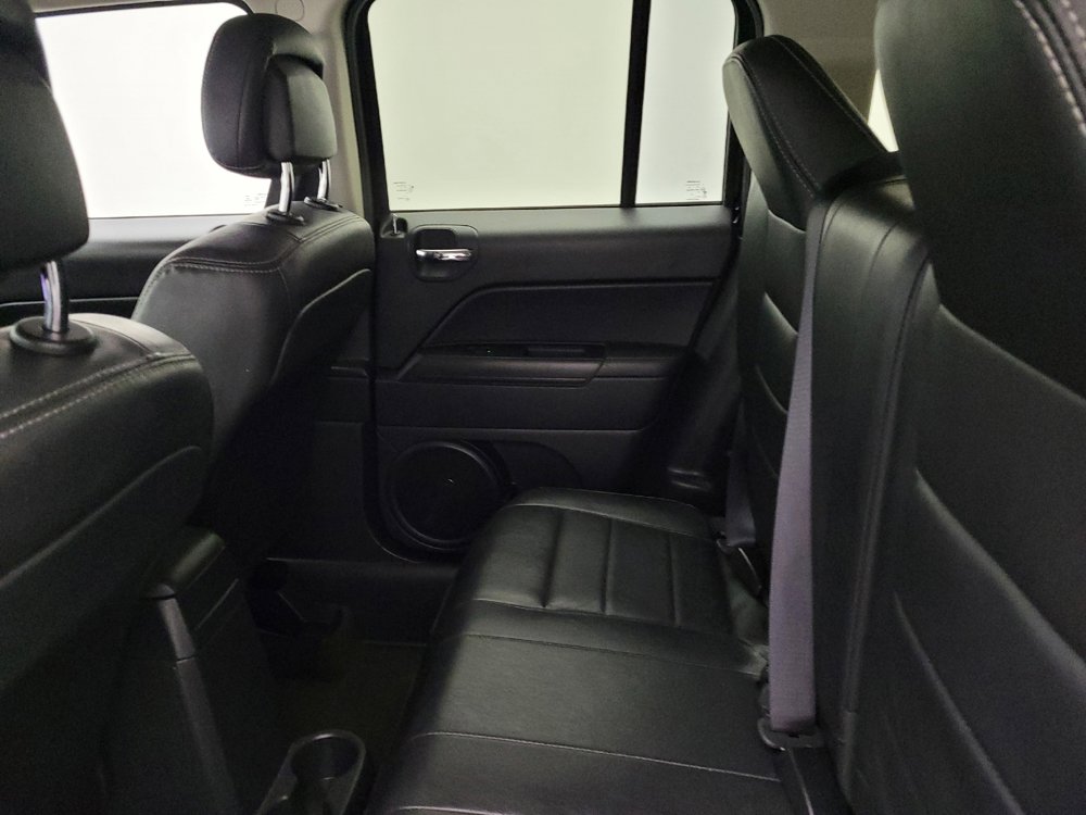 Used 2017 Jeep Patriot High Altitude image 18