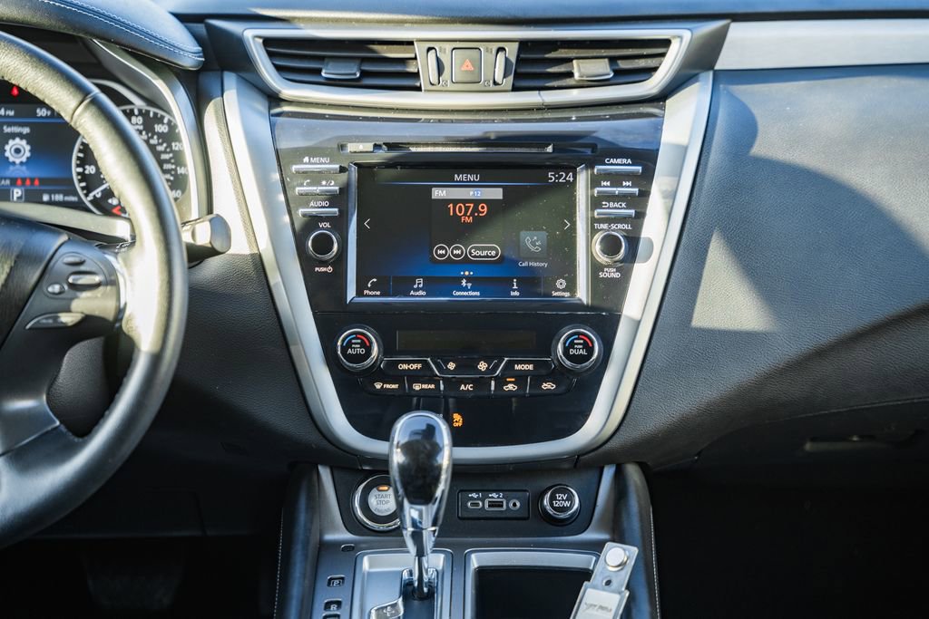 Used 2023 Nissan Murano SV image 21