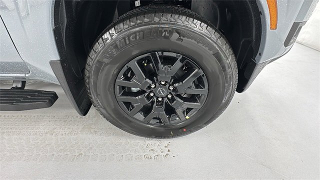 New 2026 Nissan Frontier SV w/ SV Convenience Package image 9