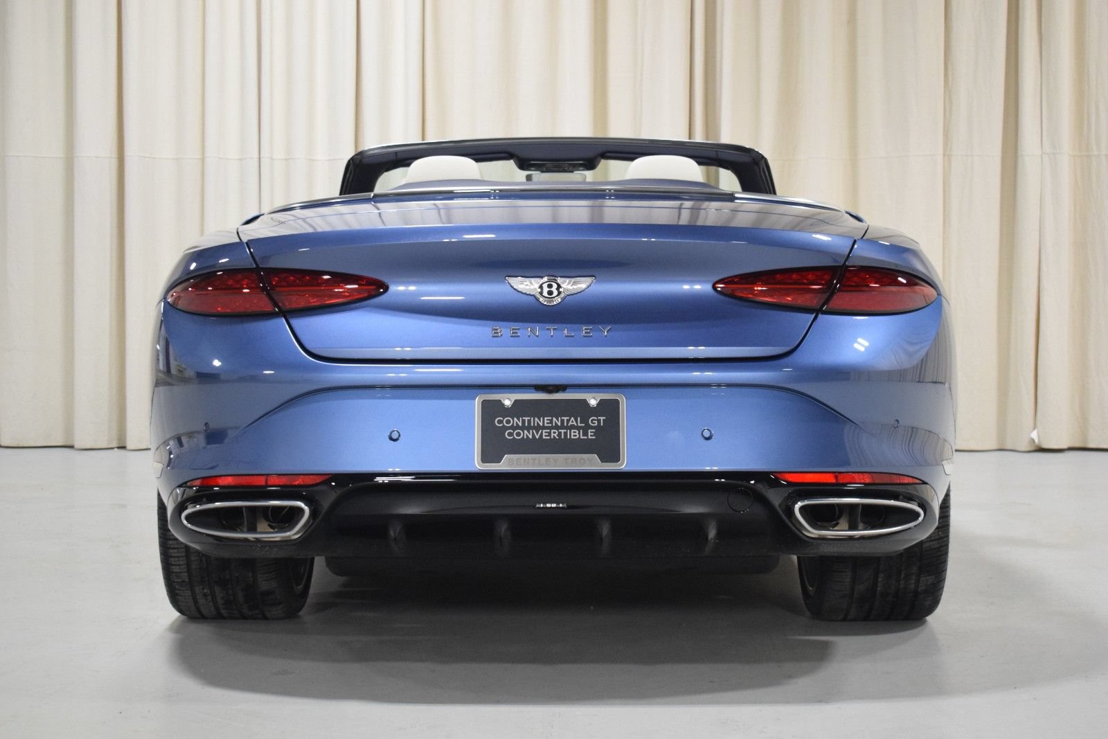 New 2026 Bentley Continental GTC AWD/4WD image 14