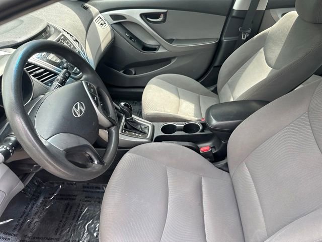 Used 2015 Hyundai Elantra SE FWD image 9