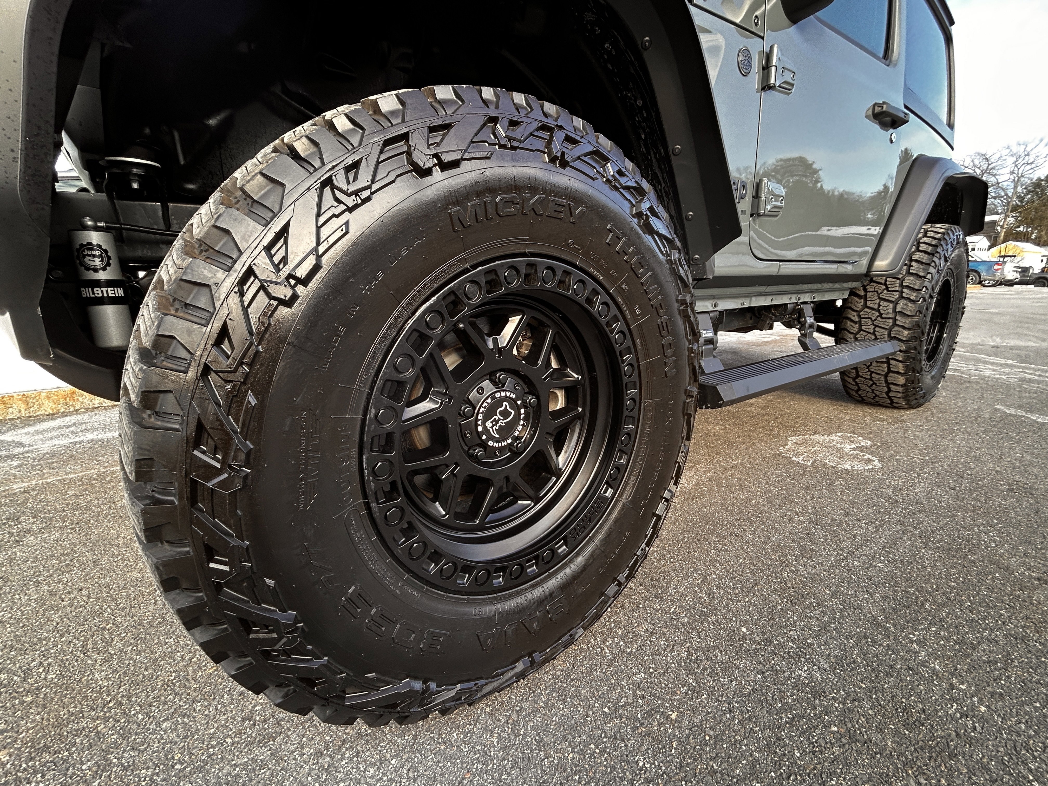 Certified 2025 Jeep Wrangler Sport AWD/4WD image 23