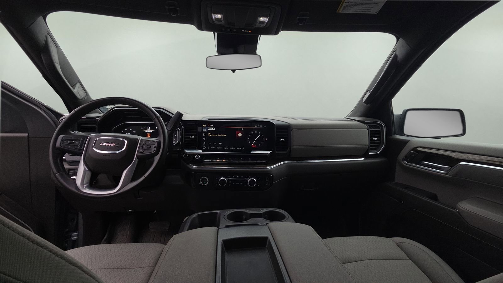 Used 2023 GMC Sierra 1500 SLE image 36