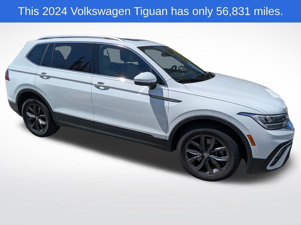 Used 2024 Volkswagen Tiguan SE AWD/4WD image 1