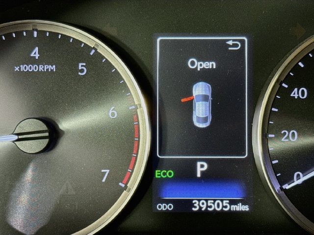 Used 2019 Lexus RC 300 w/ Accessory Package RWD image 13