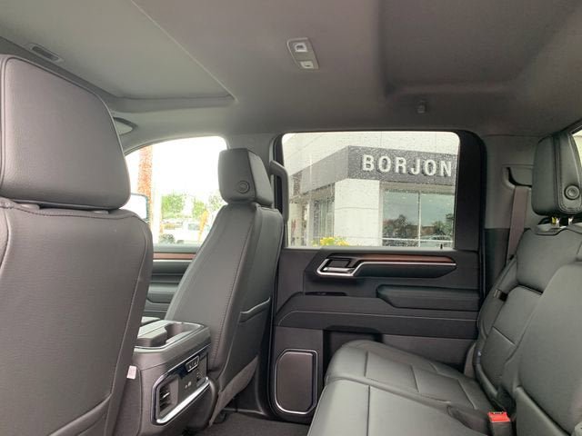 New 2026 GMC Sierra 2500 Denali w/ Technology Package AWD/4WD image 12