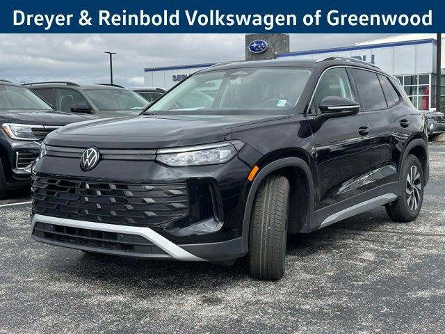 New 2026 Volkswagen Tiguan S FWD image 3