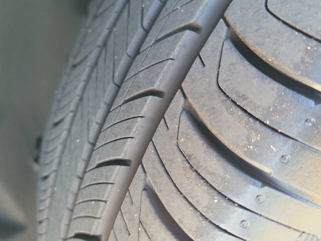 Used 2026 Ford Explorer Active RWD image 28