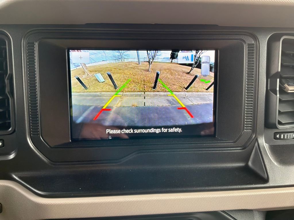 Used 2022 Ford Bronco Big Bend image 25