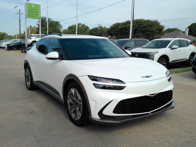 Used 2024 Genesis GV60 RWD image 4