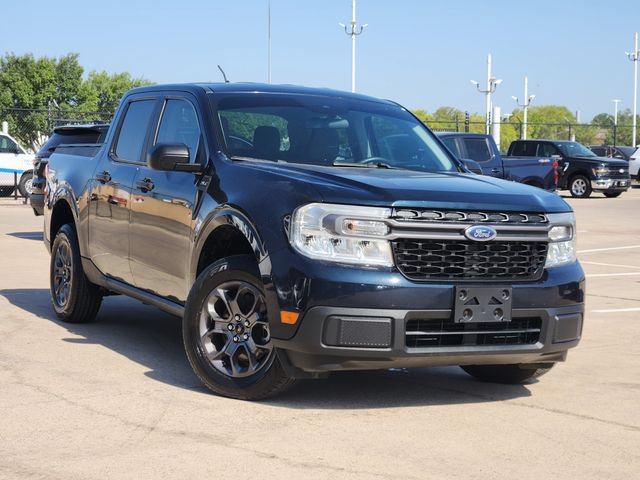 Used 2022 Ford Maverick XLT FWD image 2