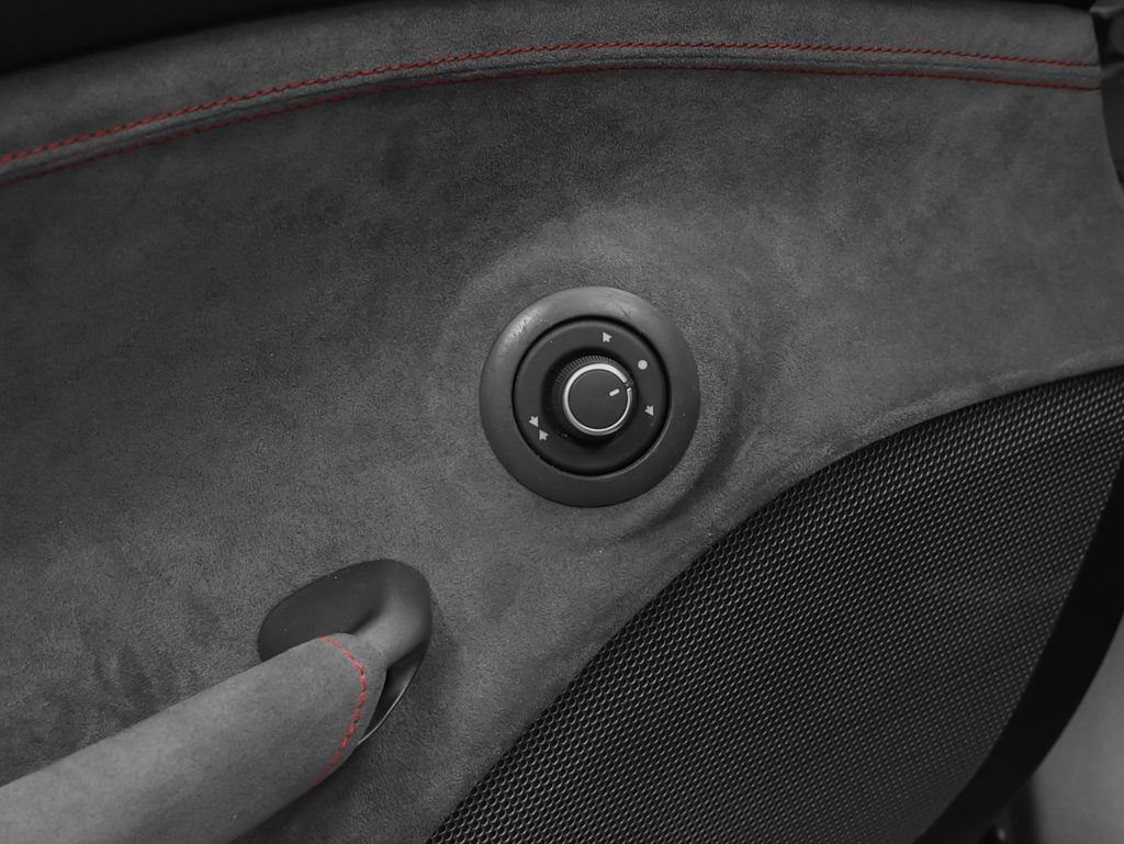 Certified 2018 Ferrari 488 GTB RWD image 71