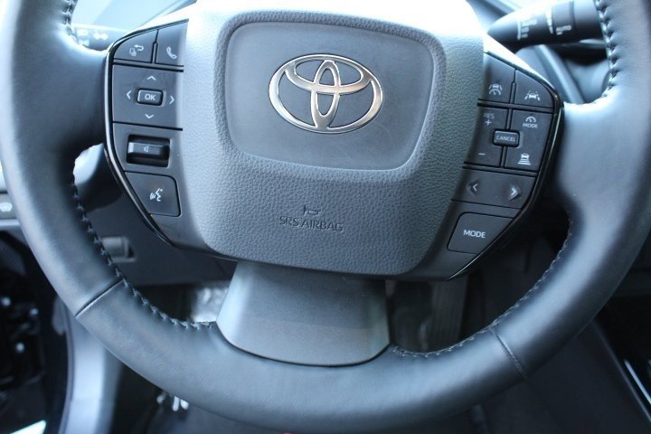 Certified 2023 Toyota Prius XLE image 11