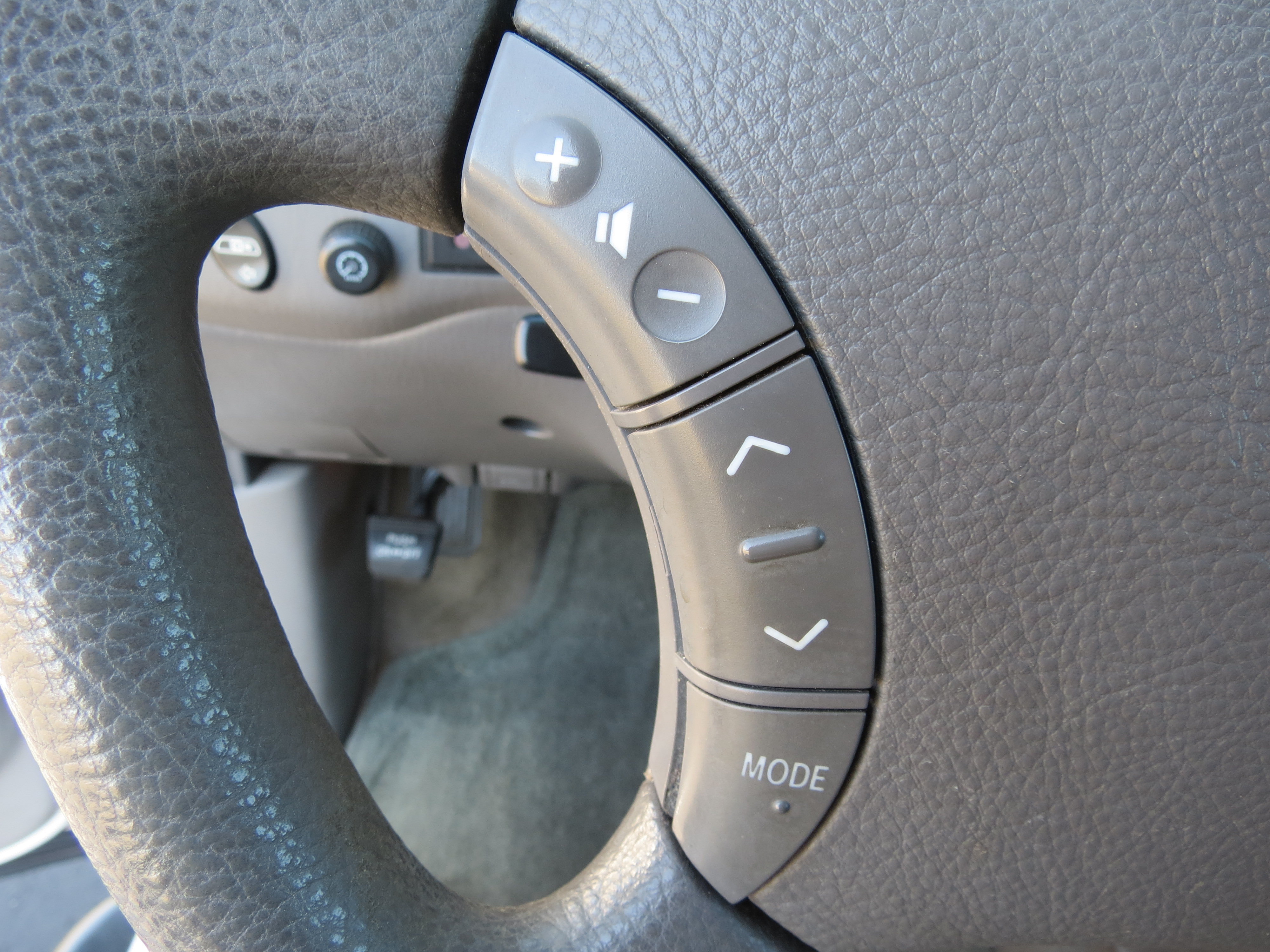 Used 2006 Toyota Tundra Limited RWD image 13
