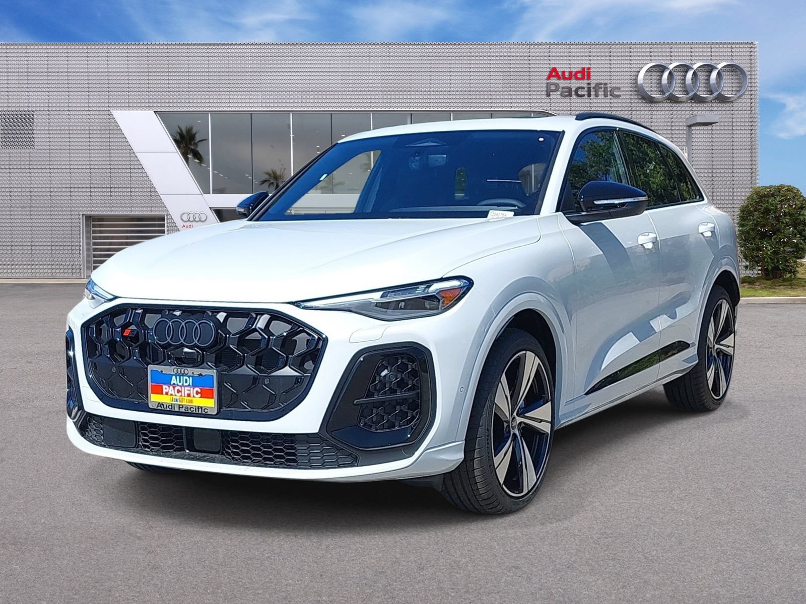 New 2026 Audi SQ5 Premium Plus