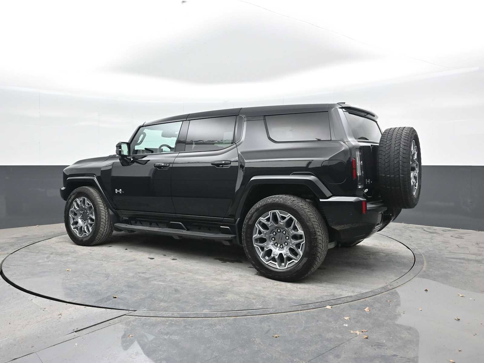 New 2025 GMC Hummer EV 3X image 2