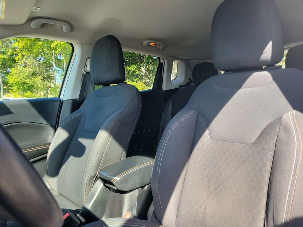 Used 2019 Jeep Compass Sport w/ Tech Group image 26