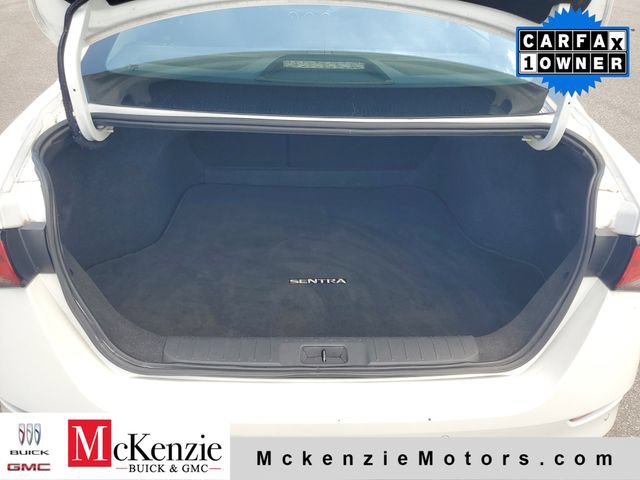 Used 2024 Nissan Sentra SV FWD image 29