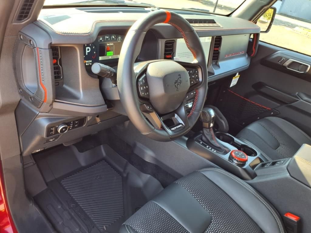New 2025 Ford Bronco Raptor image 4