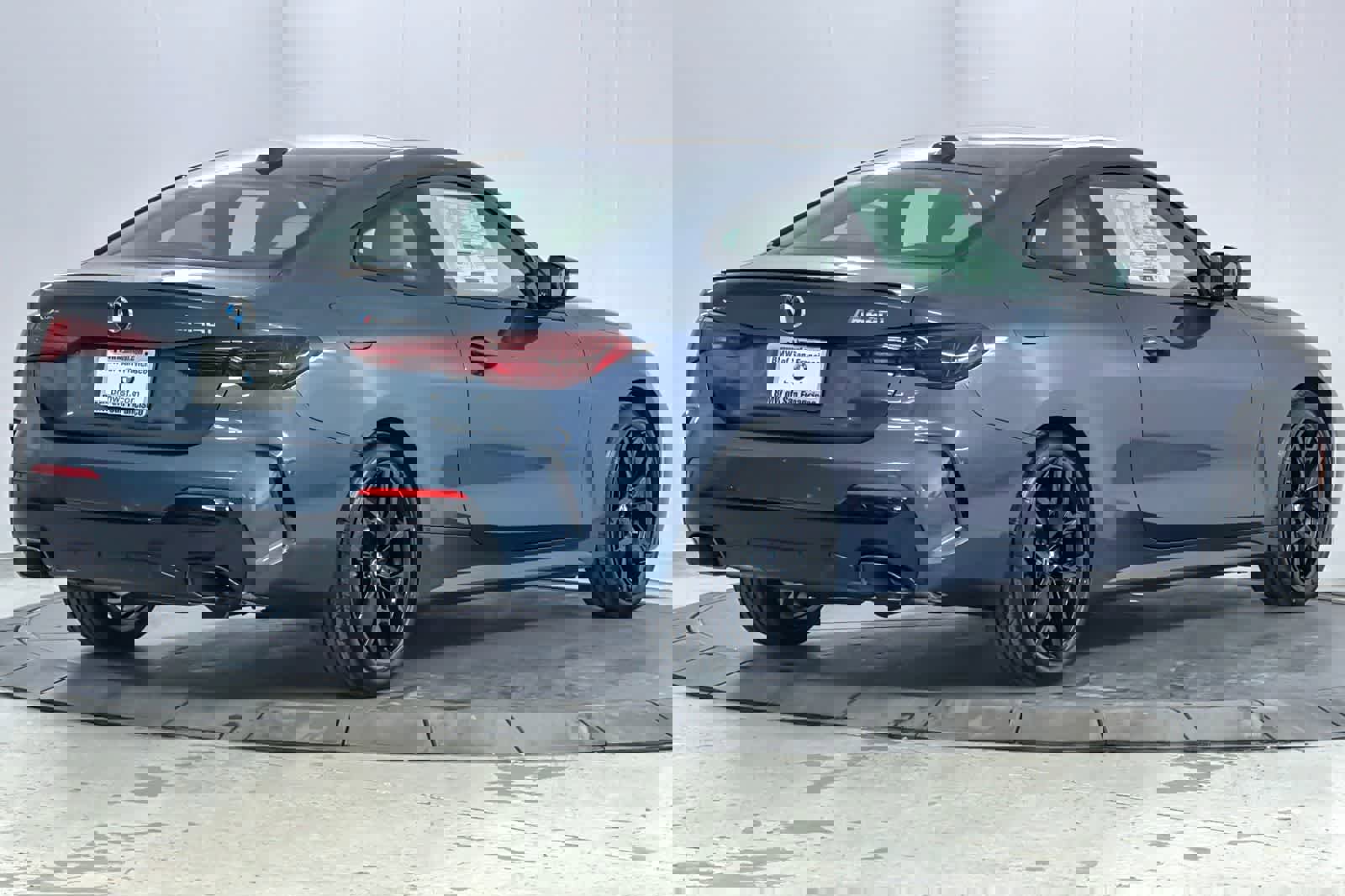 New 2026 BMW 440i xDrive Coupe w/ Premium Package image 2