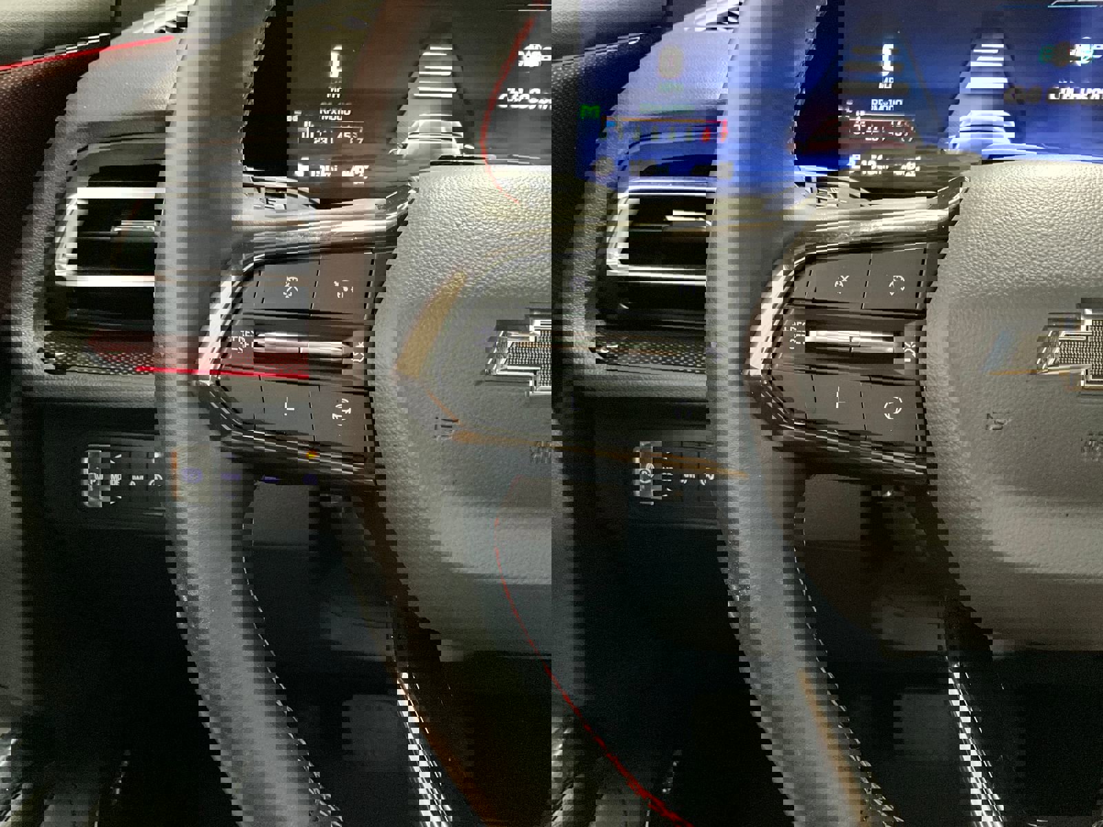 Used 2024 Chevrolet Traverse RS w/ LPO, Floor Liner Package image 19