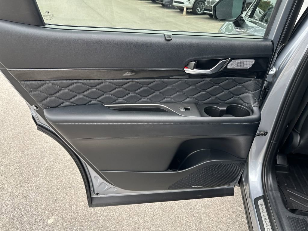 Used 2020 Hyundai Palisade Limited FWD image 32