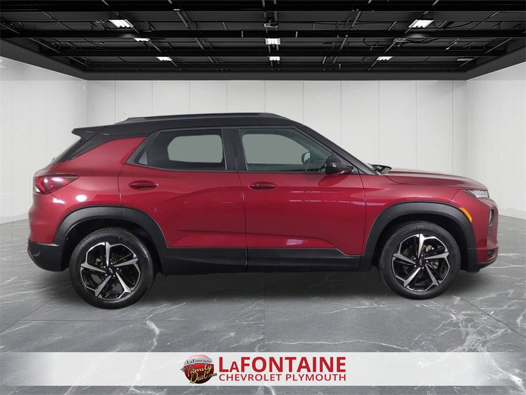 Certified 2021 Chevrolet TrailBlazer RS w/ Sun and Liftgate Package image 9