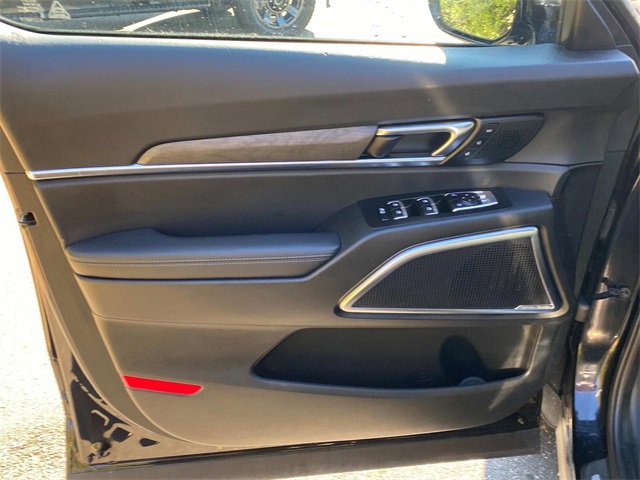 Used 2024 Kia Telluride SX Prestige X-Line image 11