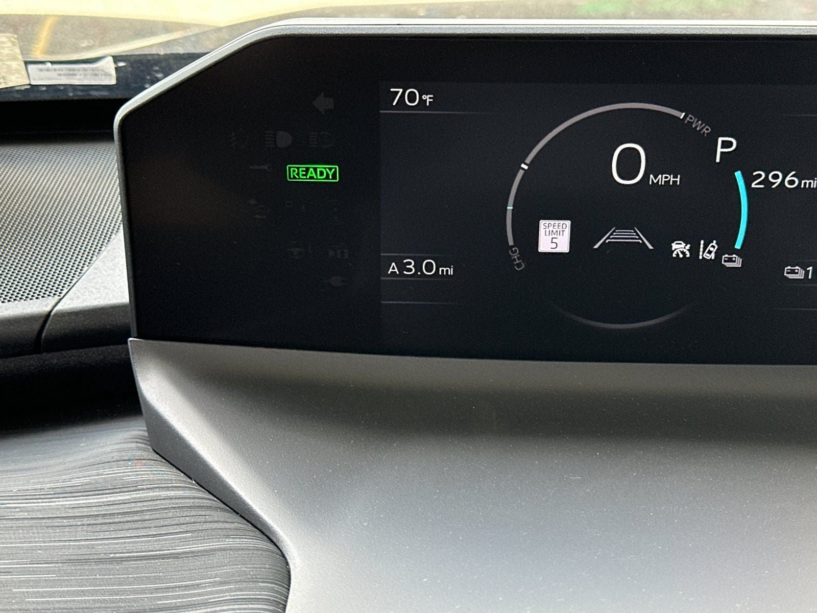 New 2026 Toyota C-HR AWD/4WD image 25