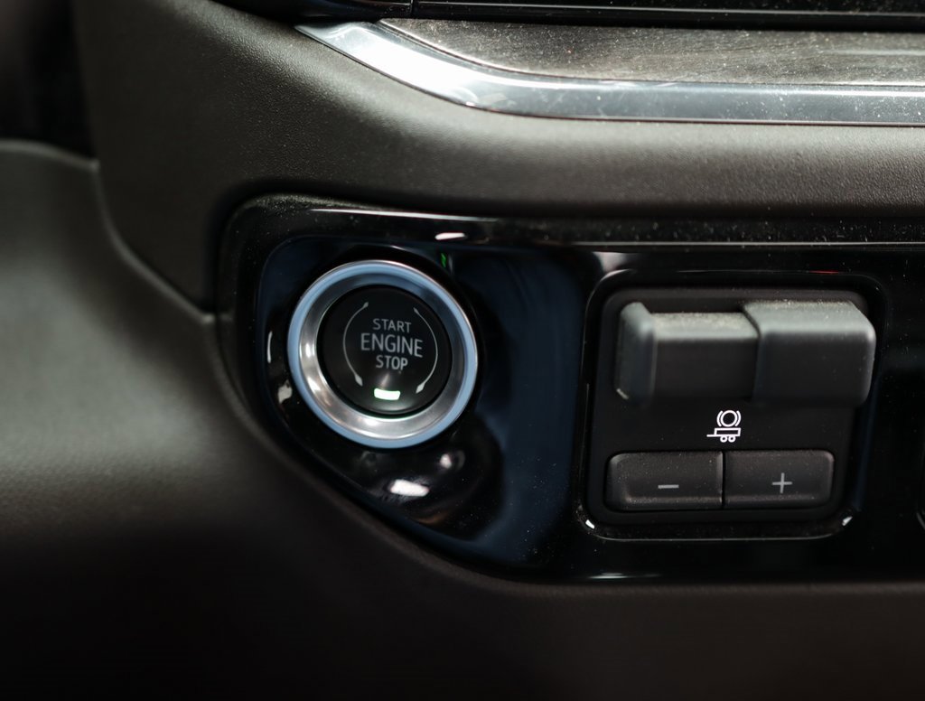 Used 2024 Chevrolet Silverado 1500 LTZ image 20