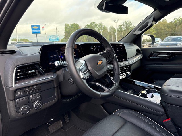 Used 2025 Chevrolet Tahoe Premier RWD image 21